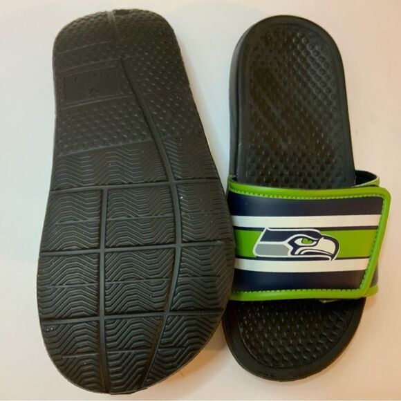 Seattle Seahawks Slides Shoes Sandals Slip On Football 13-1 - Picture 3 of 6